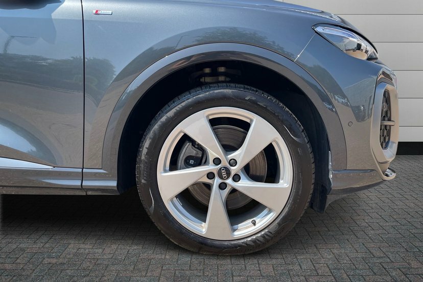Audi Q5 2.0 Tdi S Line Suv S Tronic Quattro 20 EK75LFS Grey #5