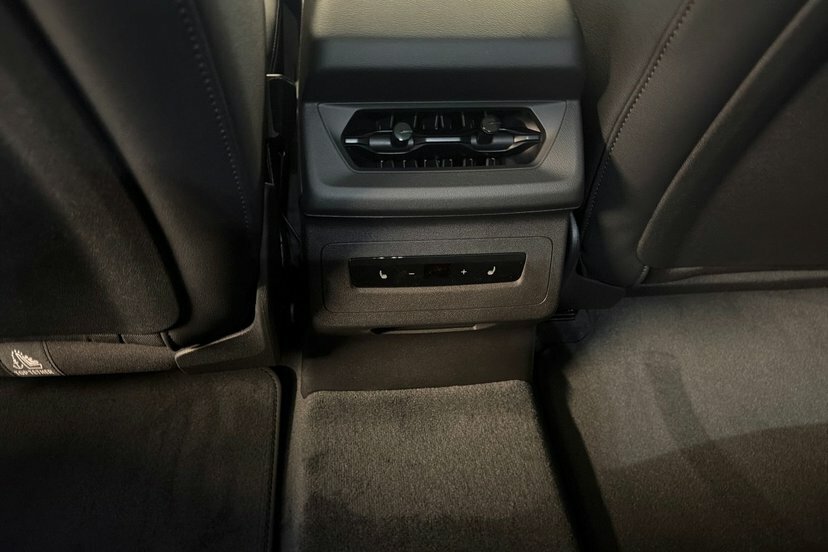 Audi A6 E-tron Avant 270Kw Performance 100Kwh S Line Sv Black #15