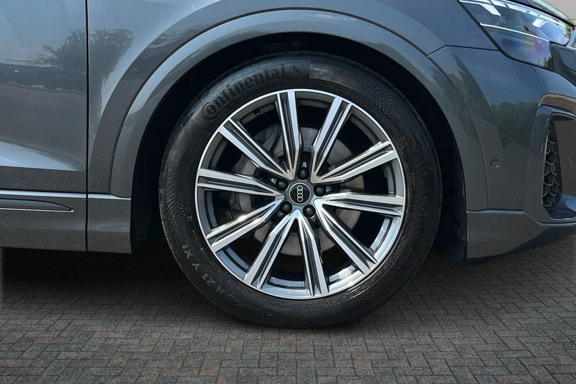 Audi Q8 3.0 Tfsi V6 55 S Line Suv Tiptronic Qua Grey #5