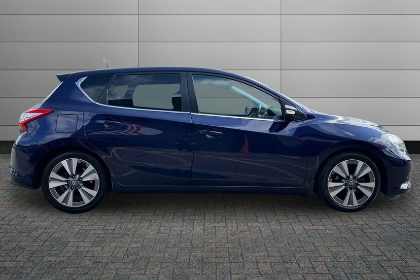 Nissan Pulsar 1.2 Dig-t Tekna Hatchback Euro 5 Black #4