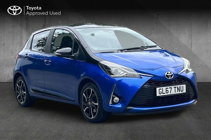 Toyota Yaris 1.5 Vvt-i Blue Bi-tone Hatchback Black