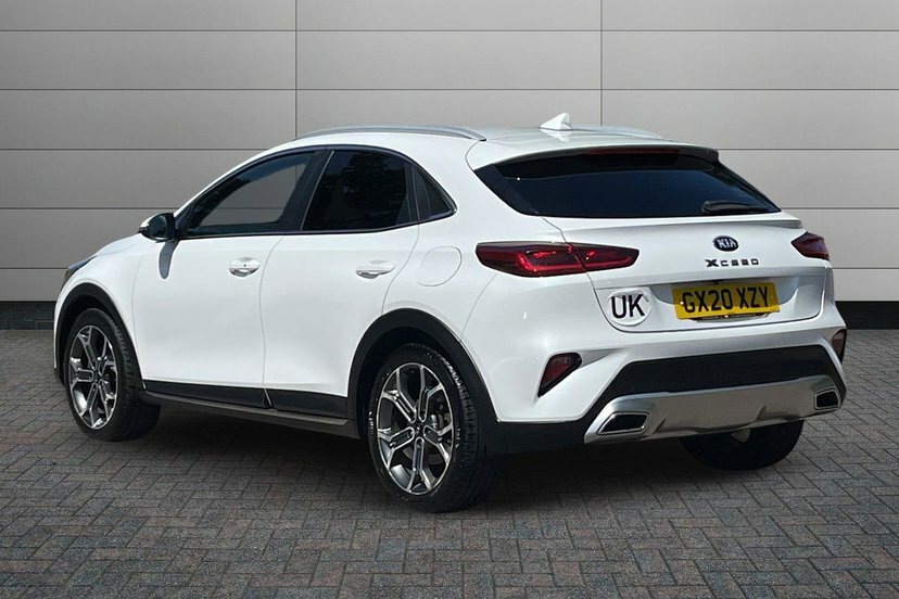 Kia Xceed 1.4 T-gdi 3 Suv 138 Bhp White #3
