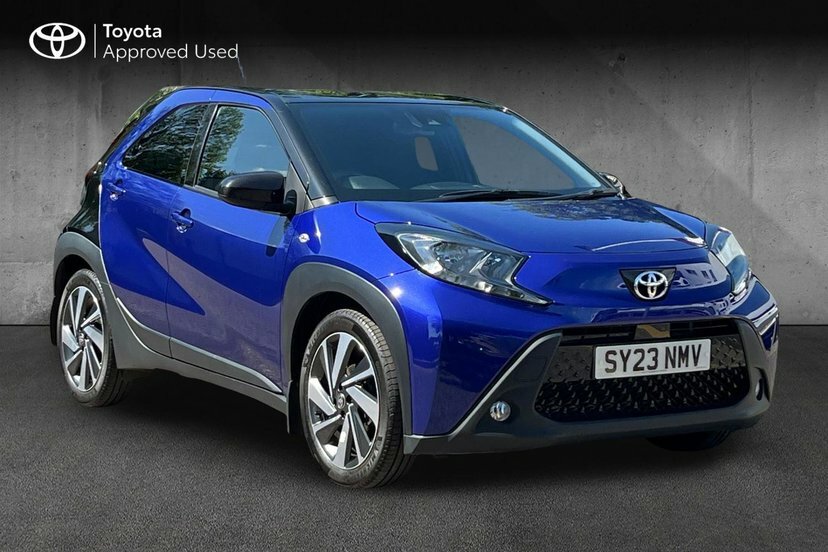 Toyota Aygo X 1.0 Vvt-i Edge Hatchback 72 Ps Blue