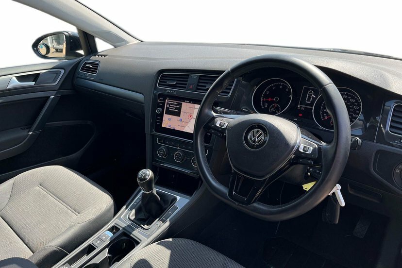 Volkswagen Golf 1.0 Tsi Match Edition Hatchback Black #6