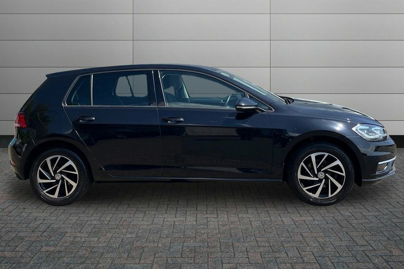 Volkswagen Golf 1.0 Tsi Match Edition Hatchback Black #4