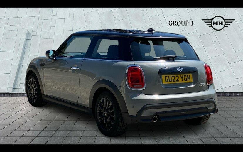 Mini Hatch 3-Door Hatch Cooper Classic GU22YGH Grey #2