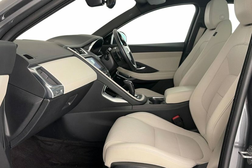 Jaguar E-Pace 2.0 D180 R-dynamic Hse Suv Awd 18 Grey #3