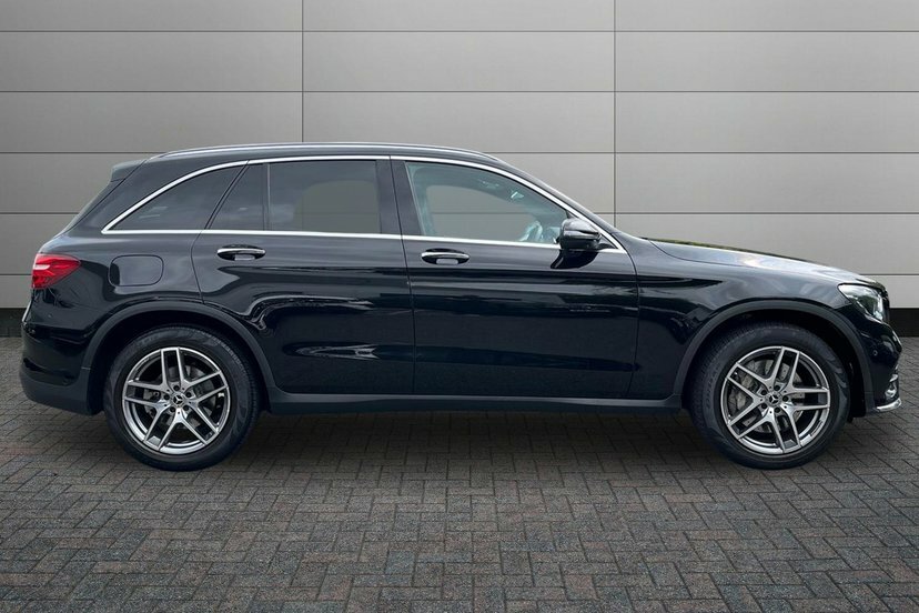Mercedes-Benz GLC Class 2.0 Glc250 Amg Line Premium Plus Suv KM68TZJ Black #3