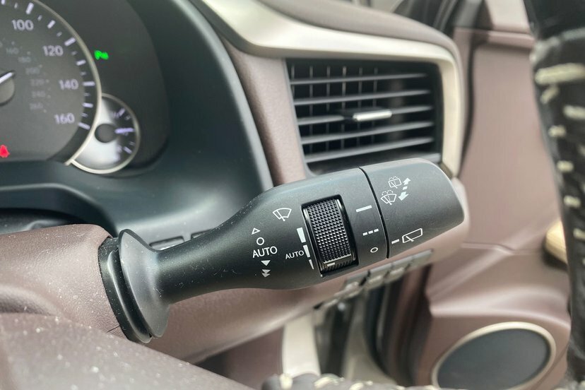 Lexus RX 450H L 3.5 Cvt Premium Tech Safety Pack White #37
