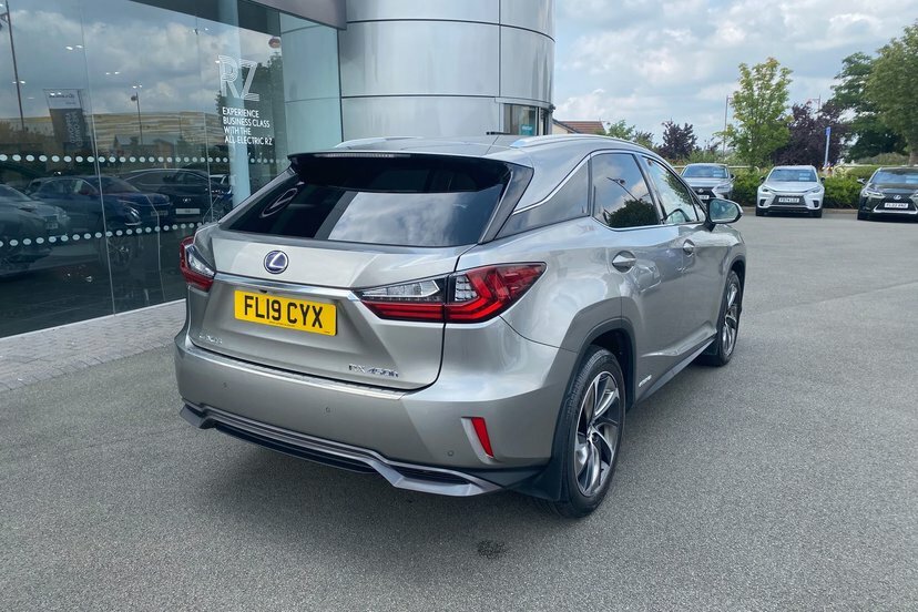 Lexus RX 450H L 3.5 Cvt Premium Tech Safety Pack White #18