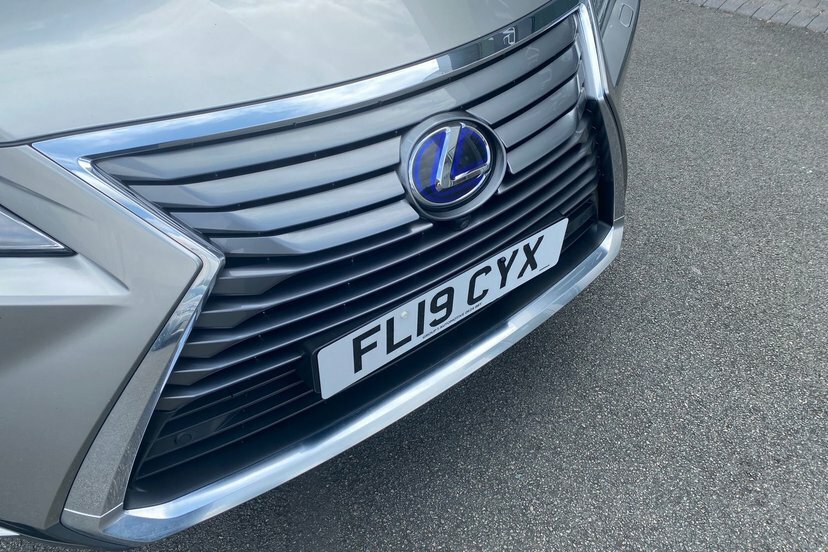 Lexus RX 450H L 3.5 Cvt Premium Tech Safety Pack White #27