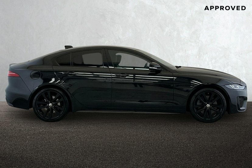 Jaguar XE 2.0 P250i R-dynamic Hse Black Saloon Au Black #5