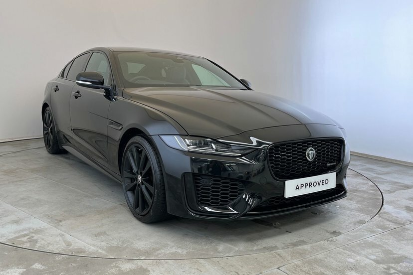 Jaguar XE D200 Mhev R-dynamic Se Black Grey #27