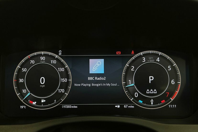 Jaguar XE D200 Mhev R-dynamic Se Black Grey #16