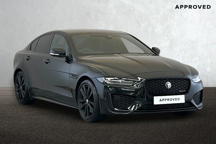 Jaguar XE 2.0 P250i R-dynamic Hse Black Saloon Au Black