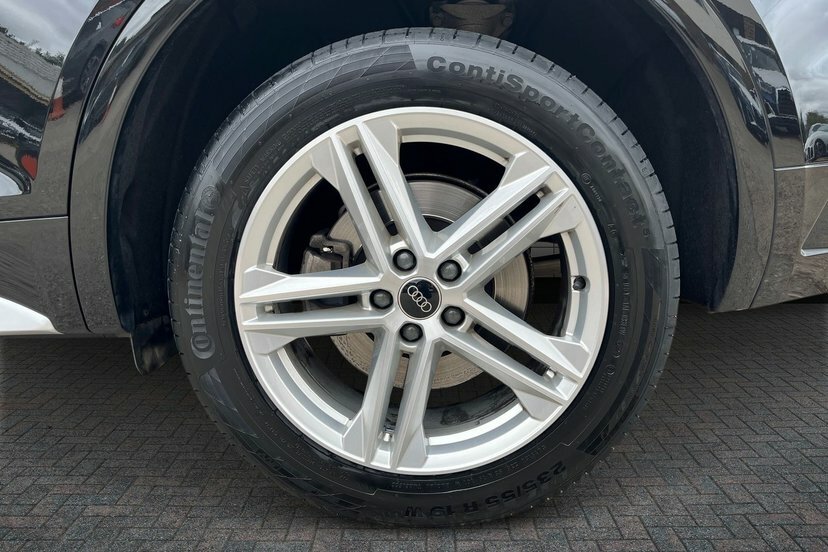 Audi Q5 2.0 Tdi 40 S Line Suv S Tronic Quattro EN72JPJ Black #5
