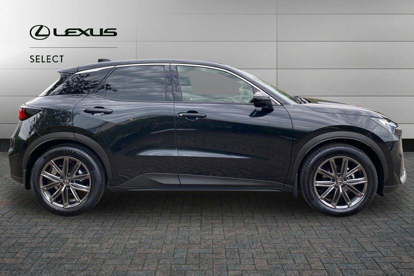 Lexus LBX 1.5 Vvt-ie Premium Plus E-cvt Black #4