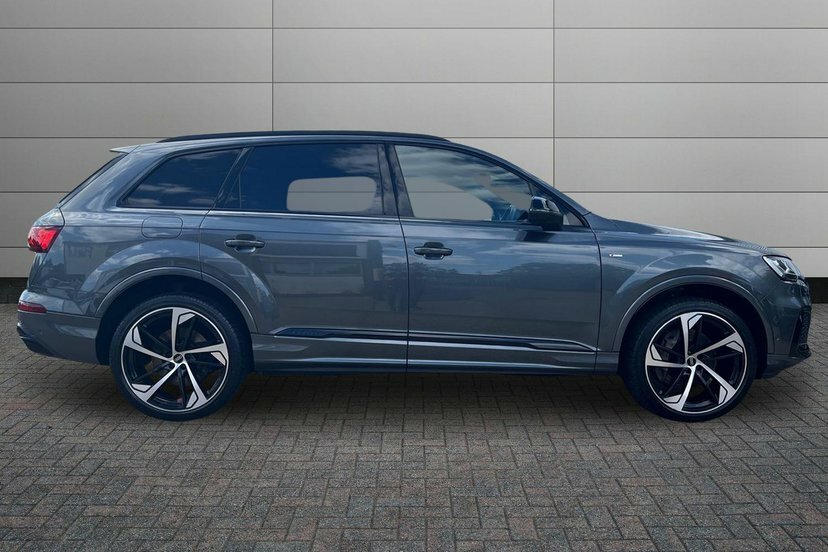 Audi Q7 3.0 Tdi V6 50 Black Edition Suv Tiptron Grey #4