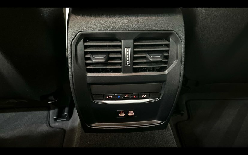 BMW M3 M3 Xdrive 530 Competition M Step  #22