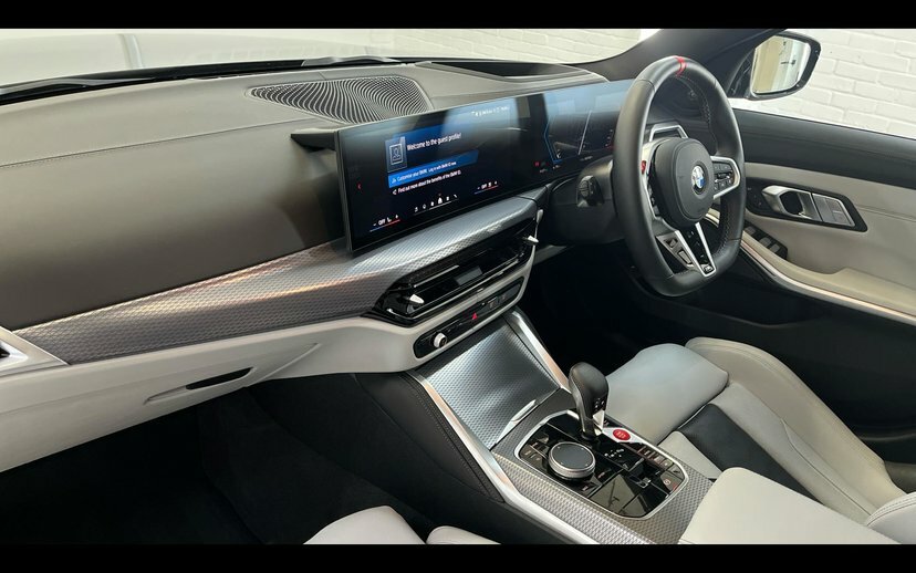 BMW M3 M3 Xdrive 530 Competition M Step  #7
