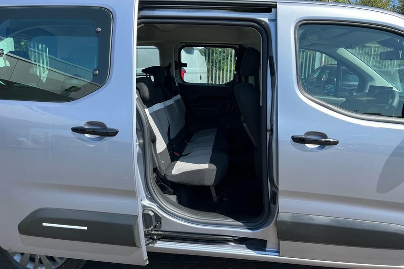 Citroen e-Berlingo 100Kw Max M 52Kwh Green #25