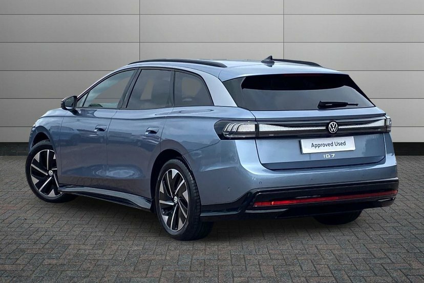 Volkswagen ID.7 Pro 77Kwh Match Plus Tourer 286 Blue #3
