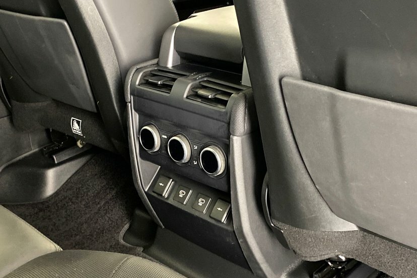 Land Rover Defender 110 X-dynamic S Grey #18