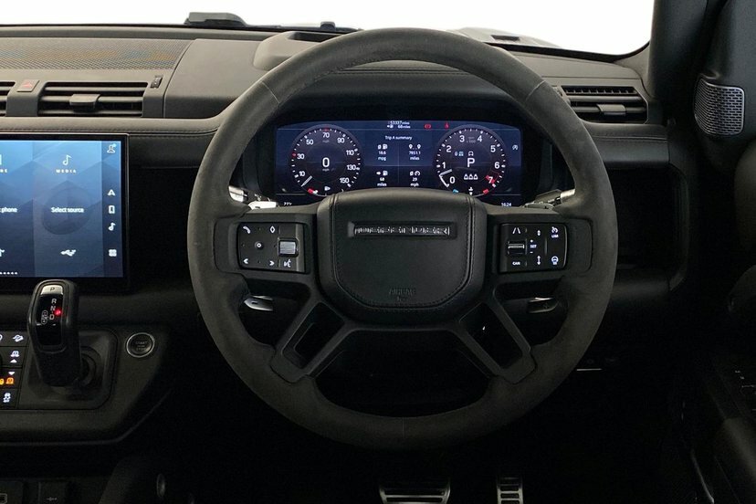 Land Rover Defender 110 X-dynamic S Grey #15
