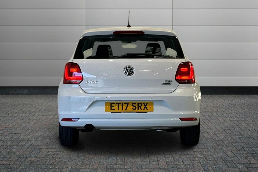 Volkswagen Polo Hatchback Silver #12