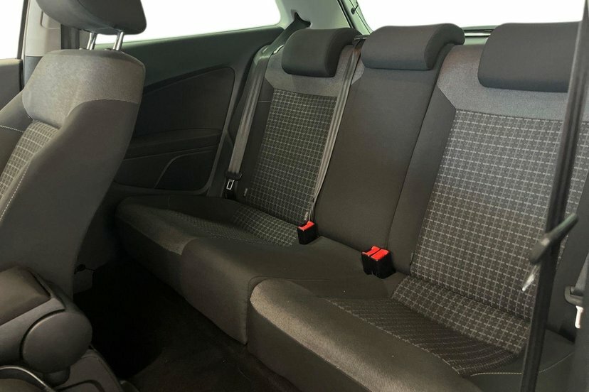Volkswagen Polo Hatchback Silver #10
