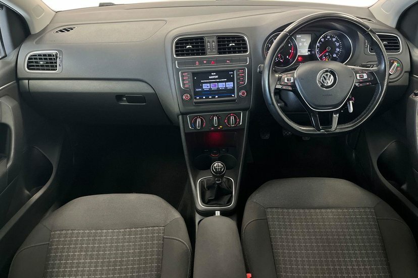 Volkswagen Polo 1.2 Tsi Bluemotion Tech Match Edition Hatchback White #6