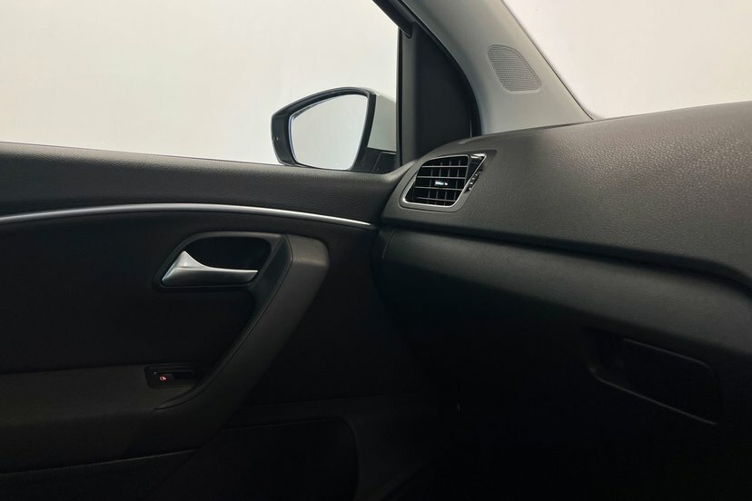 Volkswagen Polo Hatchback Silver #14