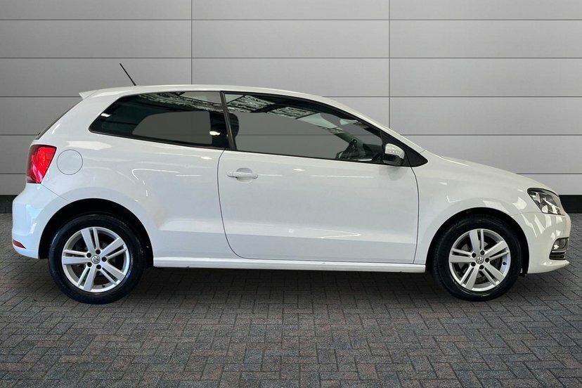 Volkswagen Polo 1.2 Tsi Bluemotion Tech Match Edition Hatchback White #4