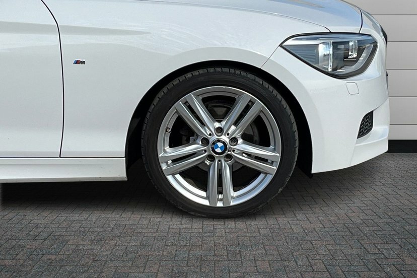 BMW 1 Series 2.0 118D M Sport Euro 5 OY64EVB White #5