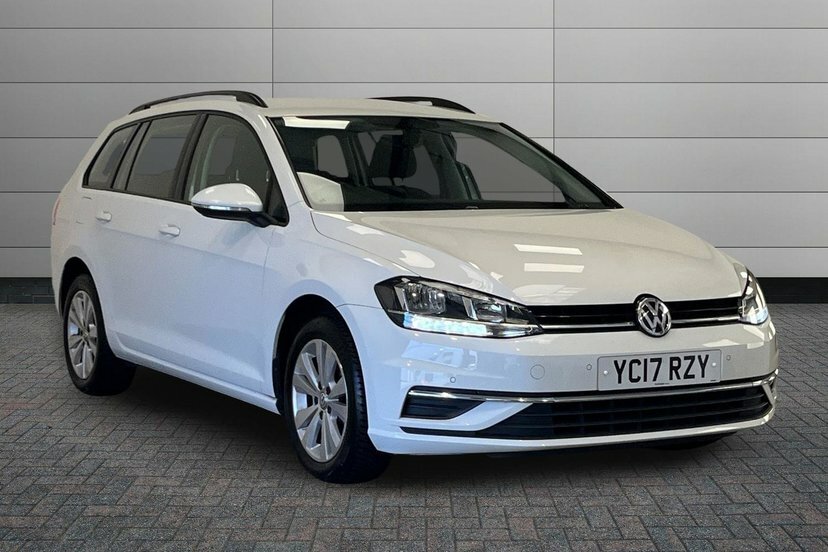 Volkswagen Golf 1.6 Tdi Bluemotion Tech Se Nav Estate M White