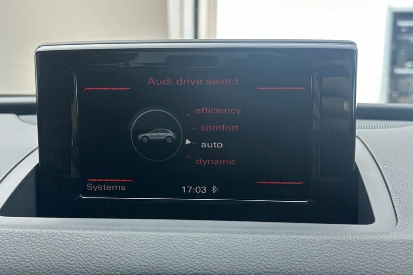 Audi Q3 2.0L Tdi Quattro S Line Plus 182 Bhp Black #28