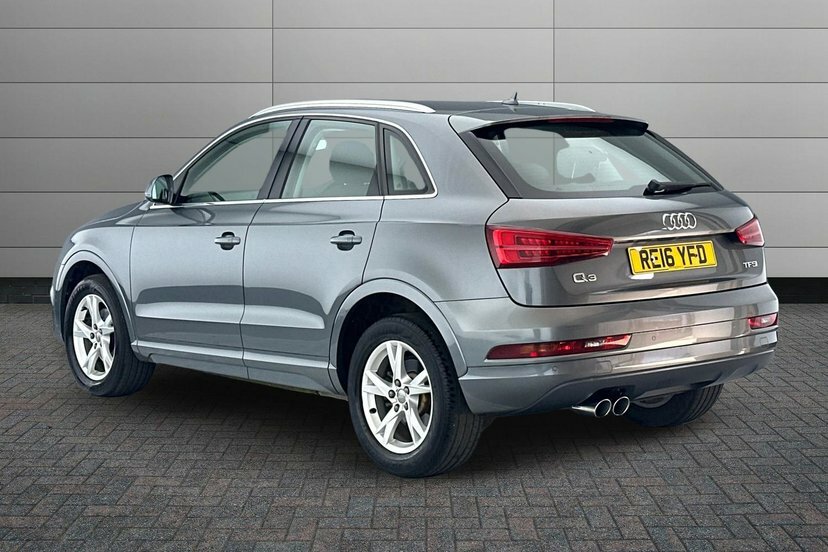 Audi Q3 1.4 Tfsi Cod Se Suv S Tronic 150 Ps Grey #3