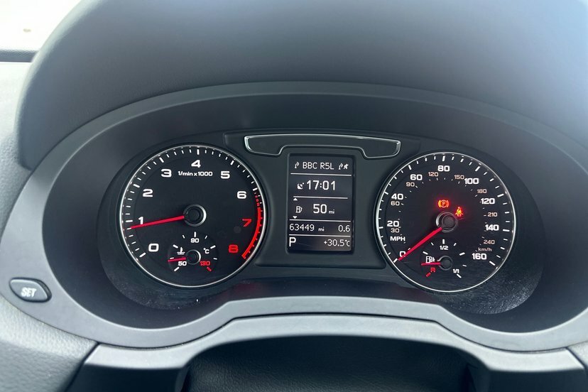 Audi Q3 2.0L Tdi Quattro S Line Plus 182 Bhp Black #20