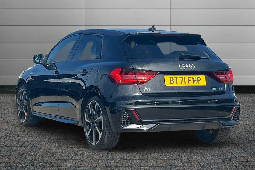 Audi A1 1.5 Tfsi 35 Black Edition Sportback S T Grey #3