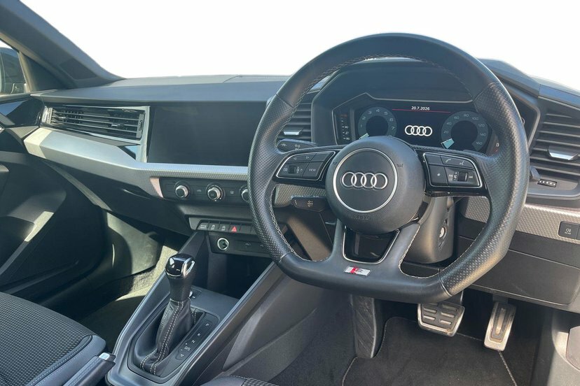 Audi A1 1.5 Tfsi 35 Black Edition Sportback S T Grey #6