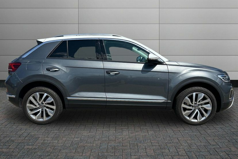 Volkswagen T-Roc 1.5 Tsi Style Suv Dsg 150 Ps Grey #4