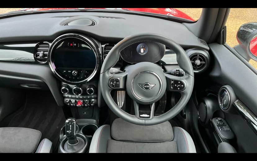 Mini Hatch 3-Door Hatch Cooper Sport AJ23FVG Red #5