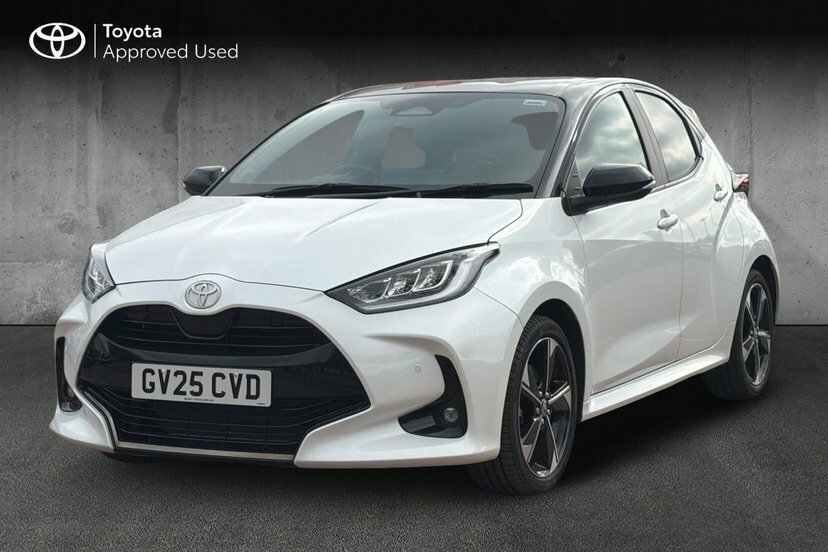 Toyota Yaris 1.5 Vvt-h Premiere Edition E-cvt Black #3