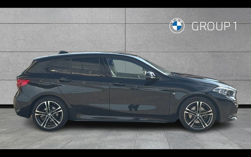 BMW 1 Series 118I M Sport Black #3