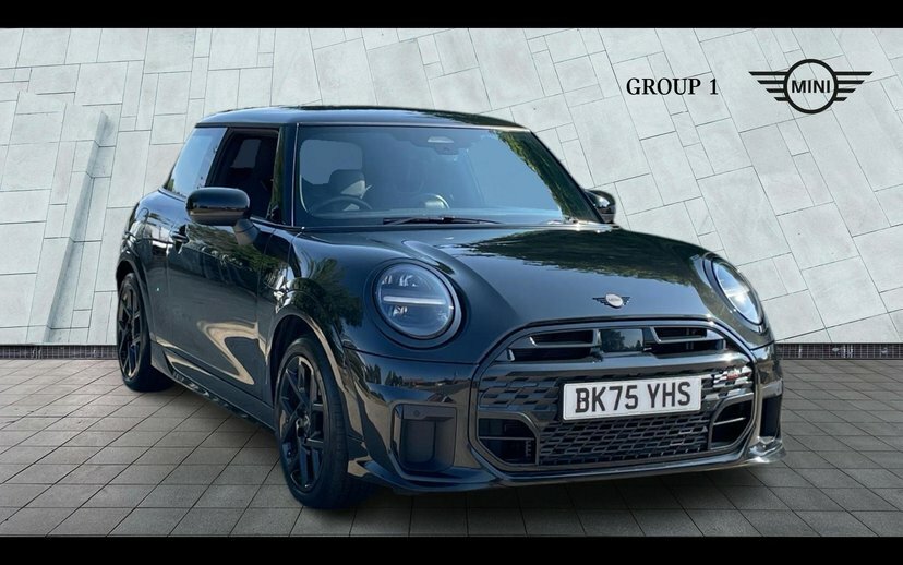 Mini Hatch 1.5C Sport Hatchback Steptronic 156 Ps Black