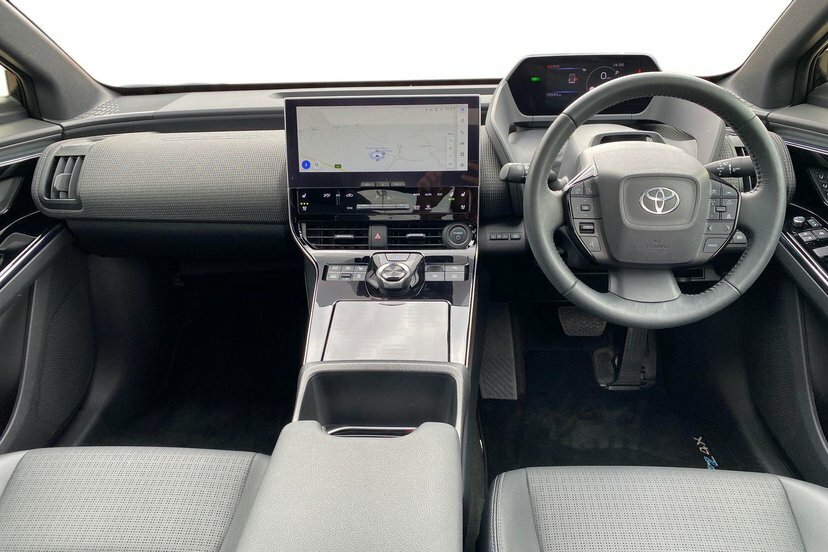 Toyota bZ4X 71.4Kwh Vision Suv Awd 11Kw Obc Black #5