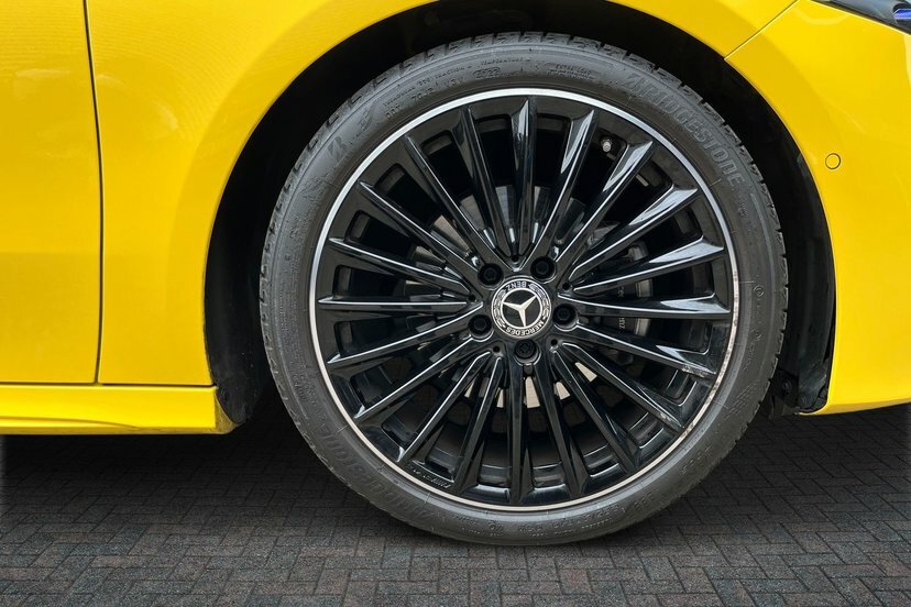 Mercedes-Benz A Class A200h Mhev Exclusive Launch Edition AE73NFP Yellow #4