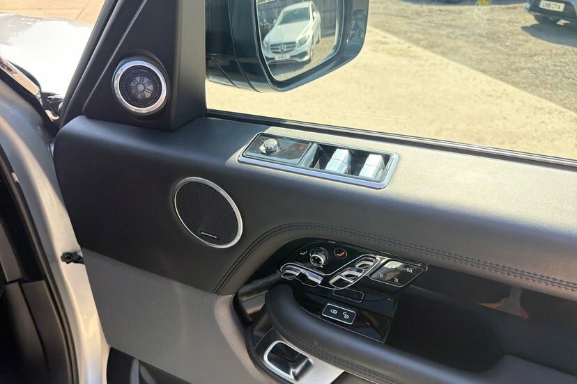 Land Rover Range Rover D180 R-dynamic Hse Blue #11
