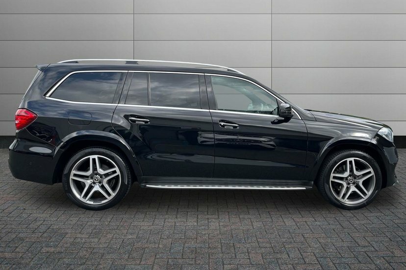 Mercedes-Benz GLS Class Gls350d V6 Amg Line Black #3