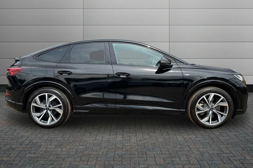Audi Q4 E Tron 40 Edition 1 Sportback 82Kwh 20 YB73ZFJ Black #4